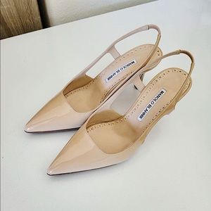 Monolo Blahnik Nude Slingback Pumps